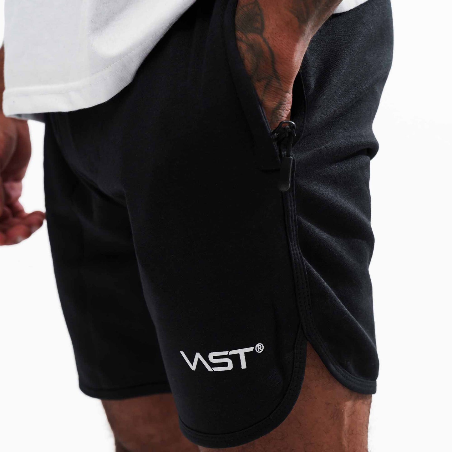 VAST Signature Shorts Men